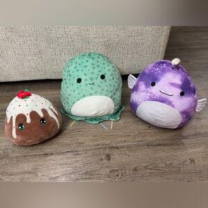 3 Squishmallows